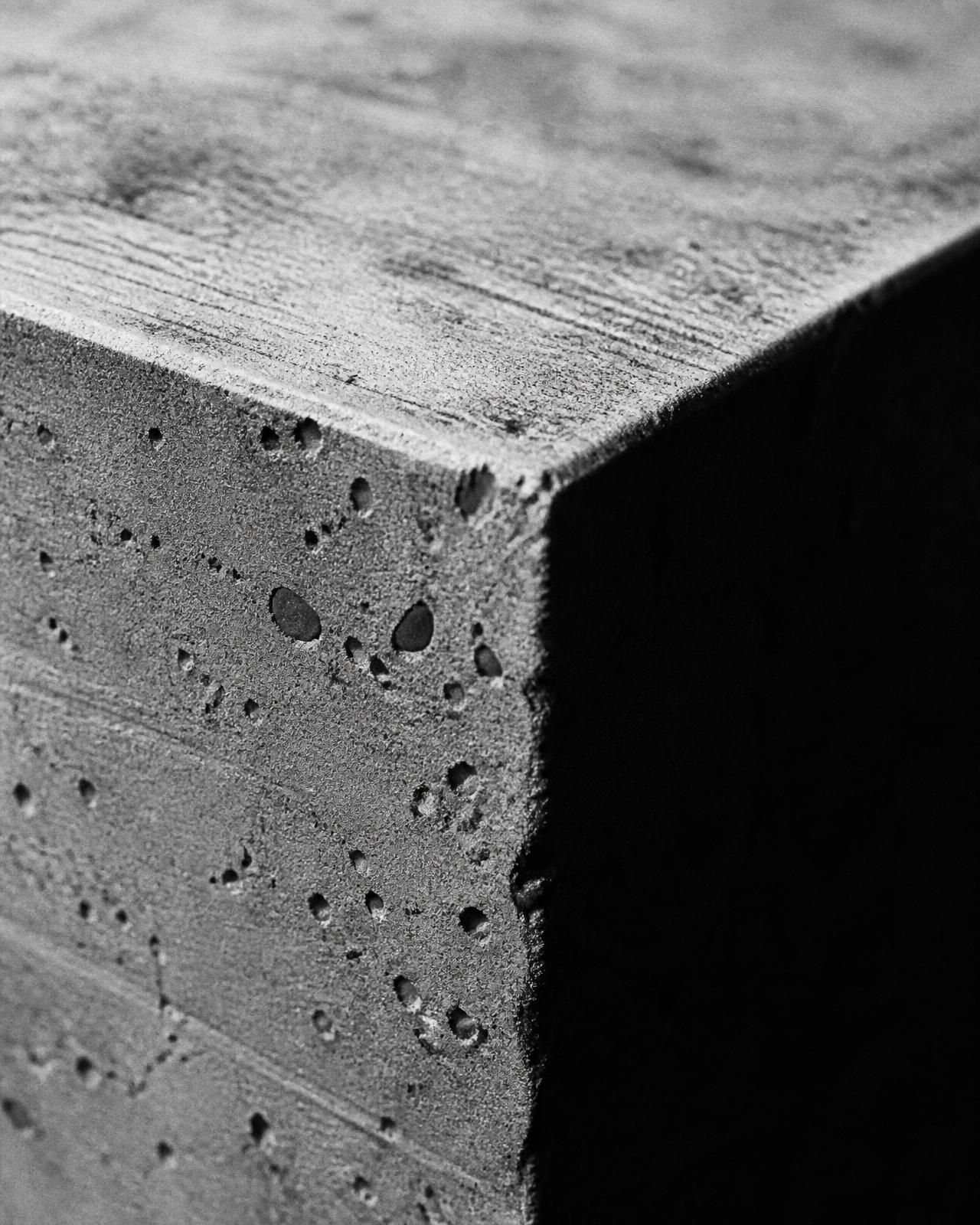 Close-up of a raw cast concrete edge